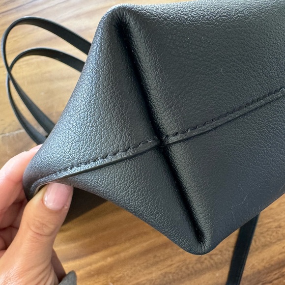 YSL Shopping Saint Laurent Toy tote - Picture 11 of 16